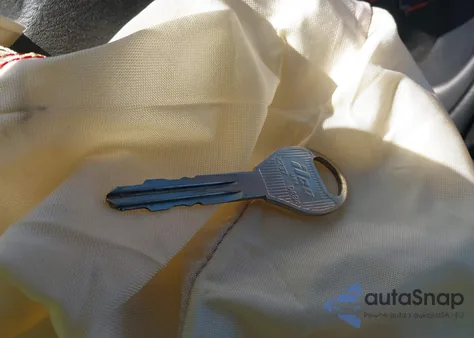 2006 Nissan Sentra 1.8S z USA, uszkodzony, nr VIN 3N1CB51D16L627262